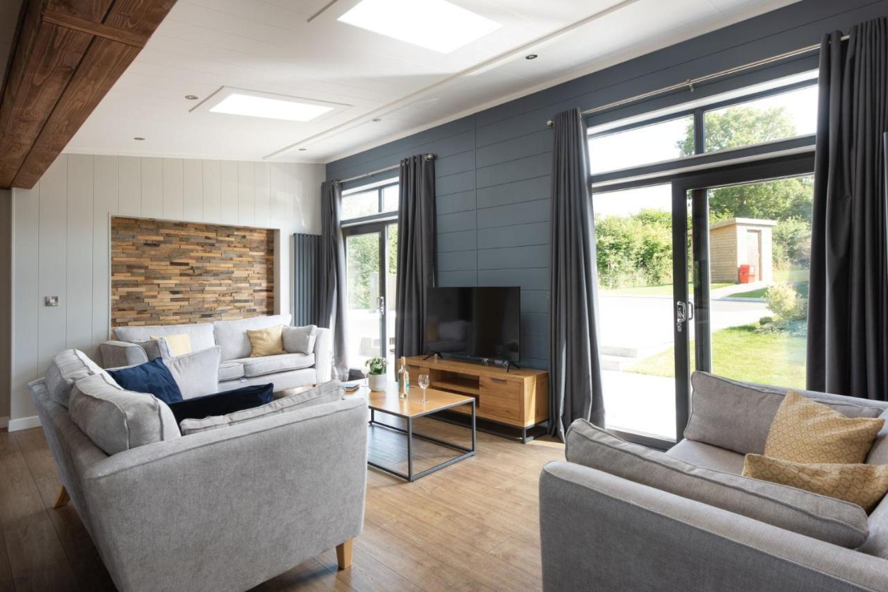 Primrose Lodge, 25 Roadford Lake Lodges Lifton Eksteriør bilde