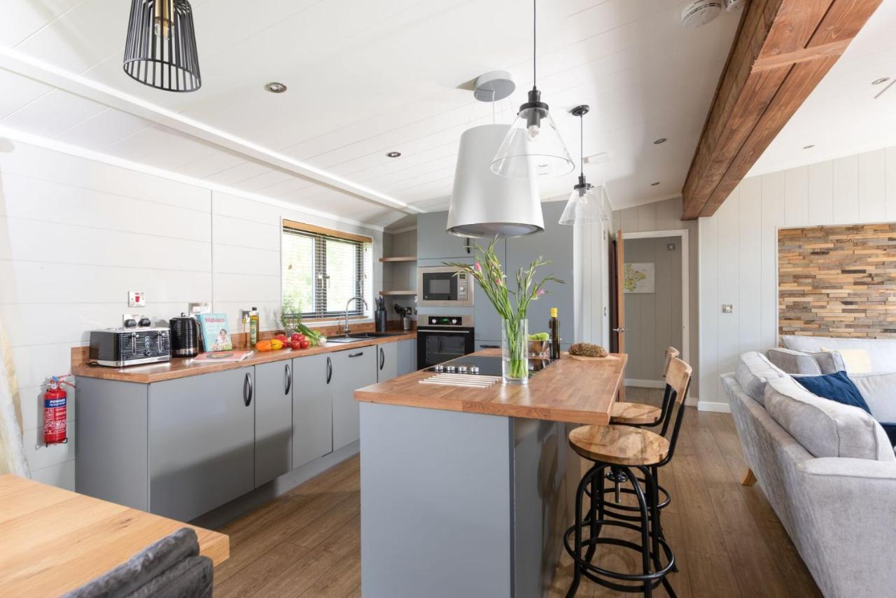 Primrose Lodge, 25 Roadford Lake Lodges Lifton Eksteriør bilde